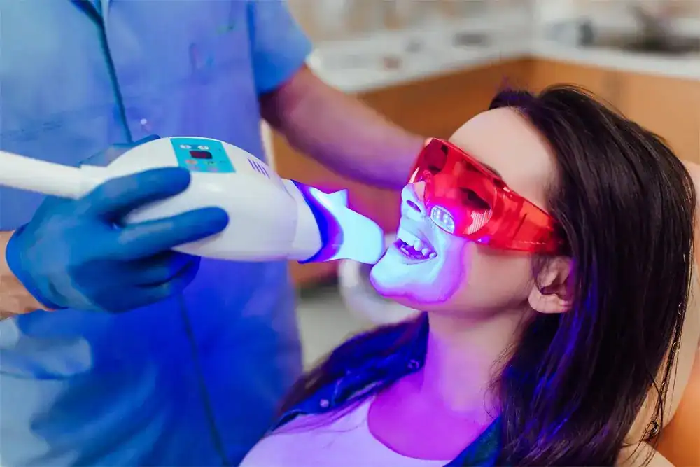 Can I Use Whitening Treatments If I Still Wear a Retainer at Night Kings-Norton